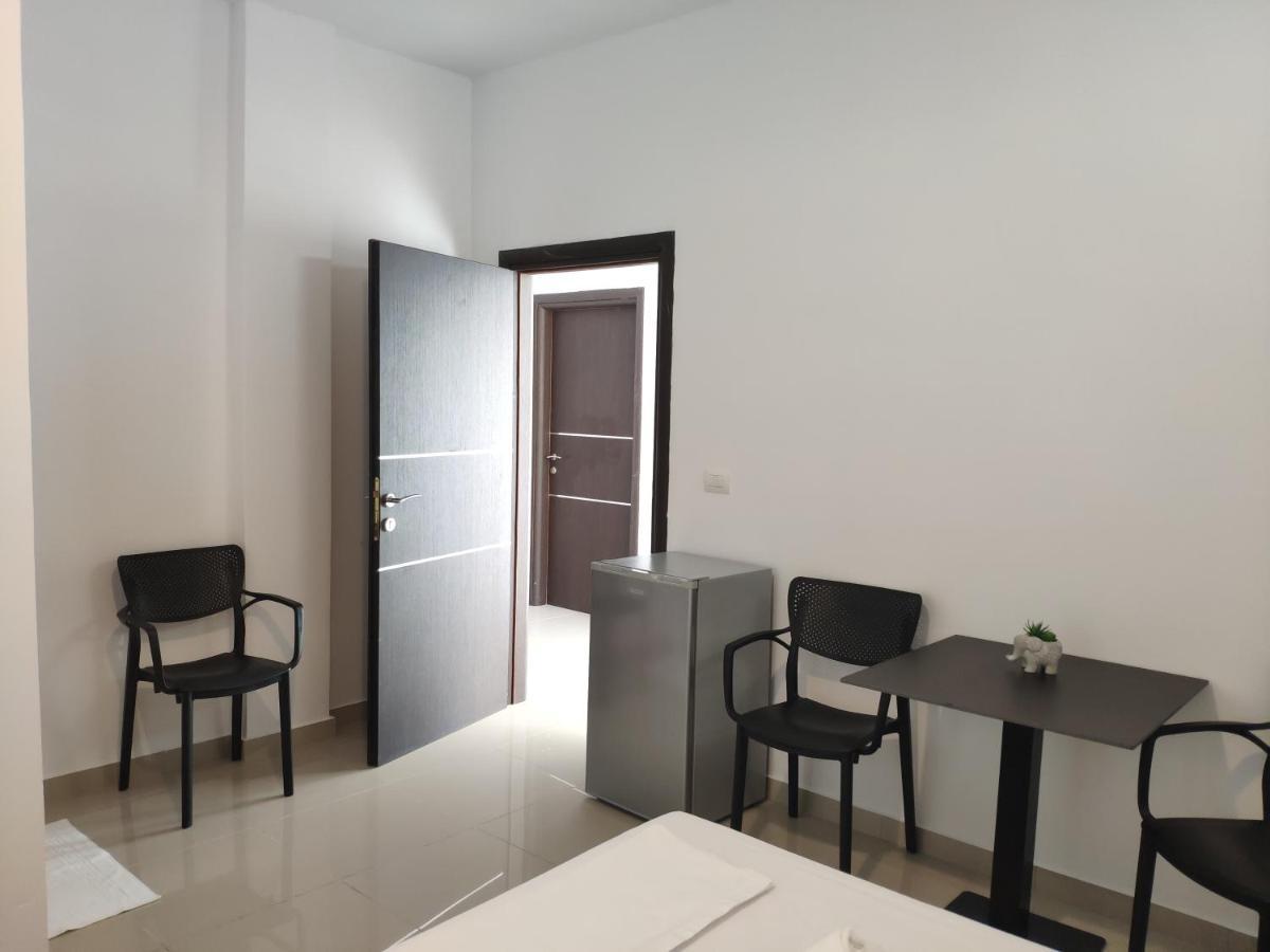 Kolagji Rooms Lukovë エクステリア 写真